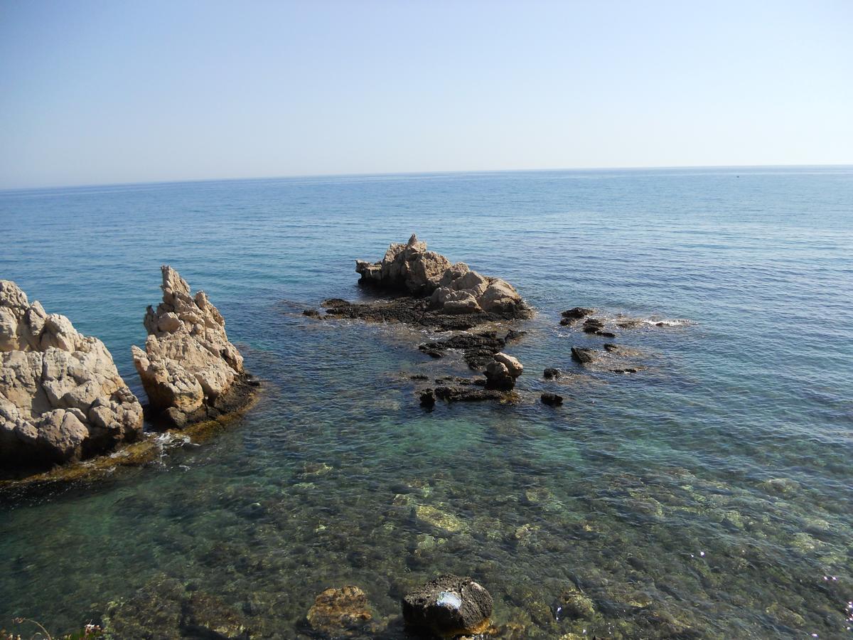 Hotel Villa Mare Altavilla Milicia Buitenkant foto