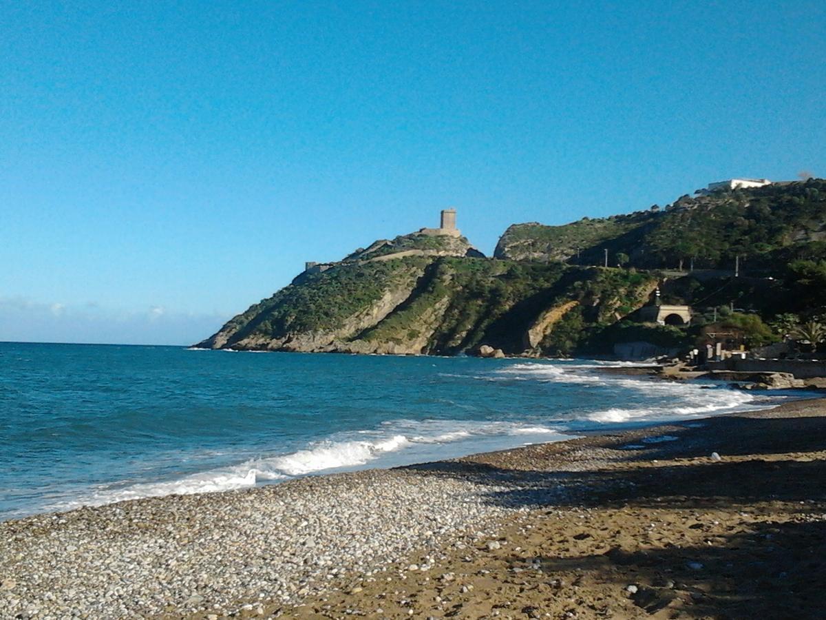 Hotel Villa Mare Altavilla Milicia Buitenkant foto