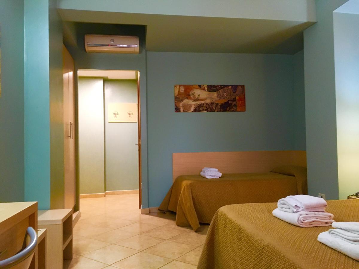 Hotel Villa Mare Altavilla Milicia Buitenkant foto